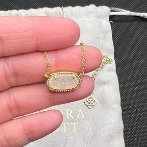 Kendra Scott Elise necklace.